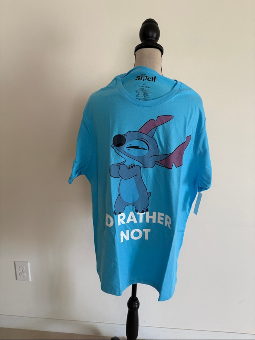 NWT Disney stitch shirt XL 927
